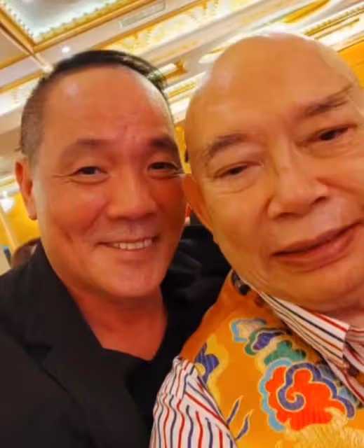 近況曝光!81歲知名老戲骨內地設宴慶生,曾公開大罵周星馳引關注