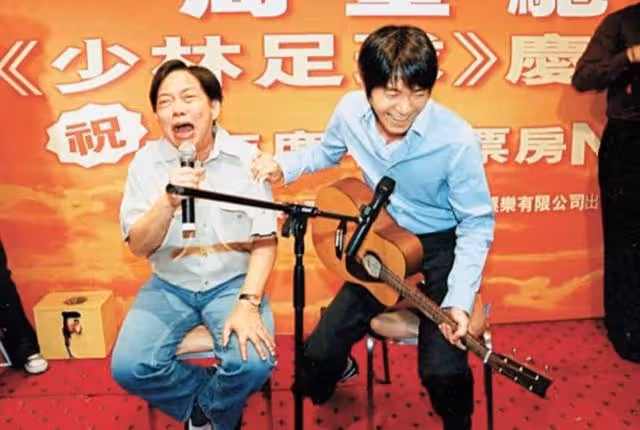近況曝光!81歲知名老戲骨內地設宴慶生,曾公開大罵周星馳引關注
