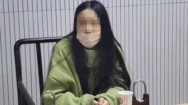 案例：女子拉三名閨蜜單幹，因發交易簡訊過多被抓，存款有160萬