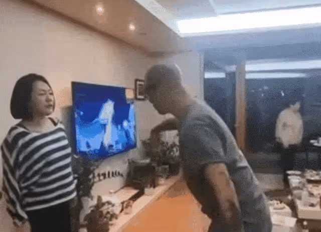 韓媒爆大S在韓生子！難怪她把汪小菲母子告上法庭，難道是缺錢了？