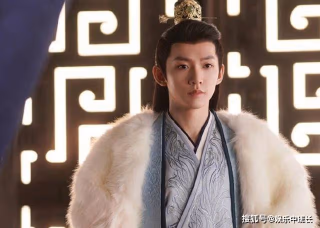 《長相思》同樣是九尾狐,為何囚禁小六的是妖,而璟卻是神族?