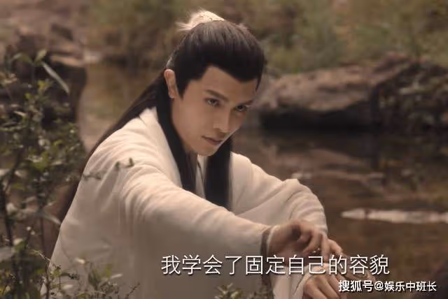 《長相思》同樣是九尾狐,為何囚禁小六的是妖,而璟卻是神族?
