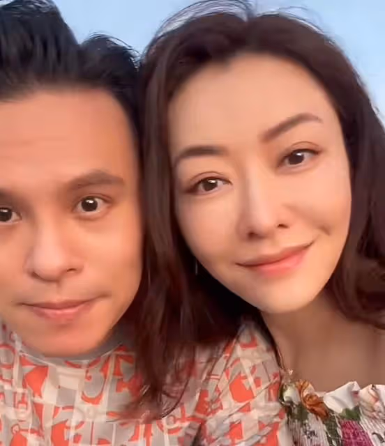熊黛林為老公慶生,夫妻坐廉價渡輪接地氣,女方穿戴被指地攤貨