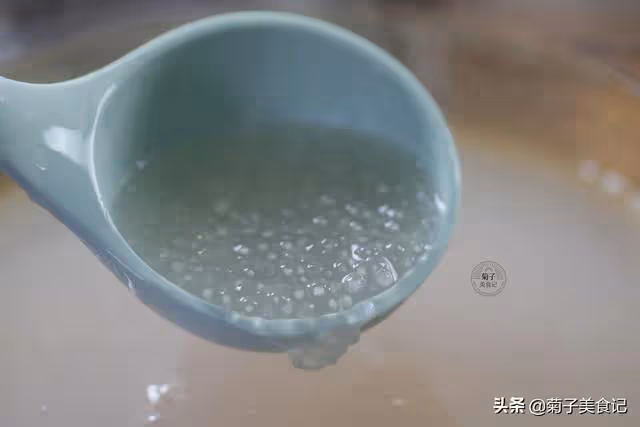 西米露如何製作的Q彈潤滑，學會這一招，大人小孩都愛喝！