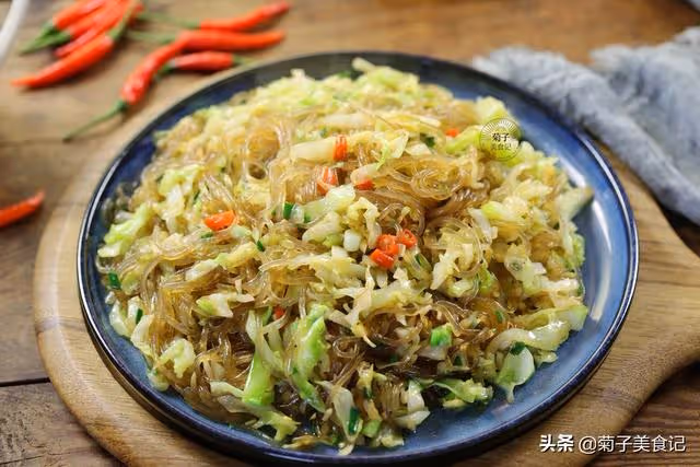 粉絲這樣炒,又嫩又香,比蛋炒飯還簡單,一學就會!