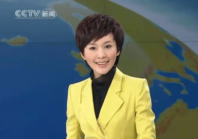 46歲主持人歐陽夏丹否認離婚!稱自己一直單身,仍在等對的人