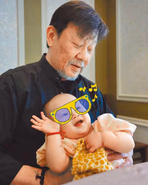 寇世勛祖孫三代近照曝光!3歲孫女可愛像爸,父母至今仍未結婚