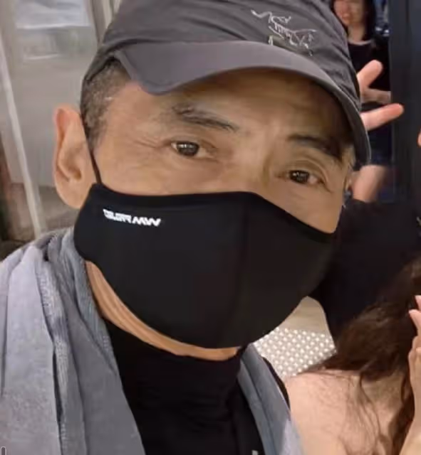 周潤髮帶傷運動引擔憂!68歲面容疲憊顯憔悴,上月跑步摔傷肋骨