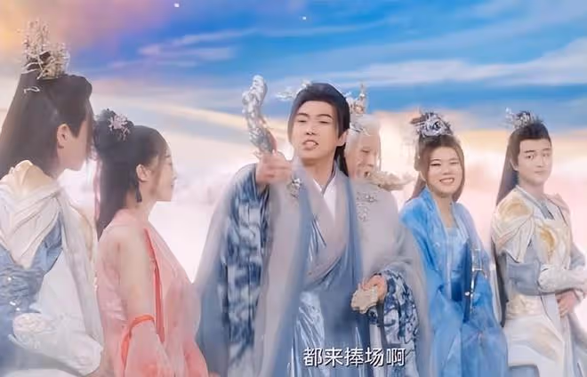 能湊齊這麼多「丑絕人寰」的配角,《七時吉祥》的導演也是真厲害