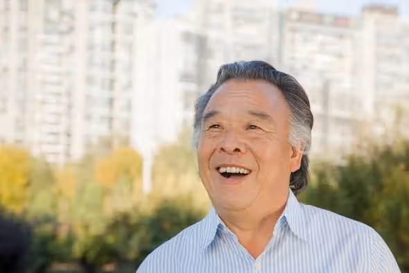 56歲大媽二婚坦言：來日不方長，越熟悉的人越靠譜