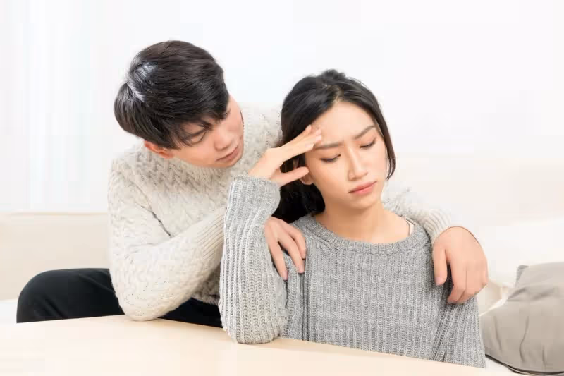 女友問我父母退休金多少，我隨口說1200，隔天女友打電話：分手吧