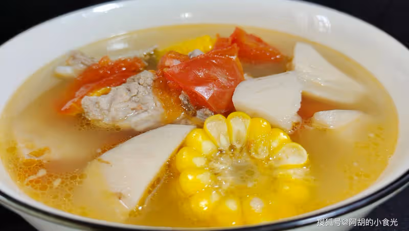 入秋後，排骨和它配絕了！不愧是「秋補第一碗湯」，香而不膩，煲一次、愛一次