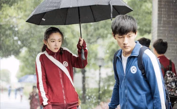 藏了2年孕照,官宣分手後才曝光:心疼吳倩,不如恭喜她活出自我