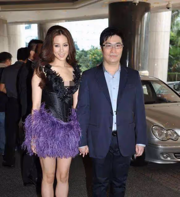 豪門千億媳婦徐子淇,是父母努力25年的結果,8年生4胎的贏家