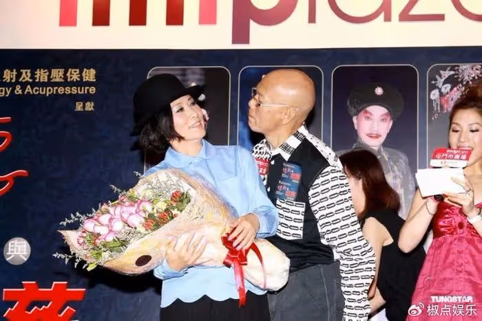 戀愛21年求婚19次,雙雙患癌後才結婚,背後的真相令人潸然淚下