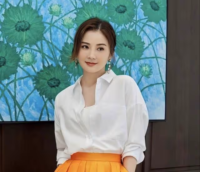香港知名女星正式宣布分手，否認有第三者介入，凍卵20粒渴望結婚