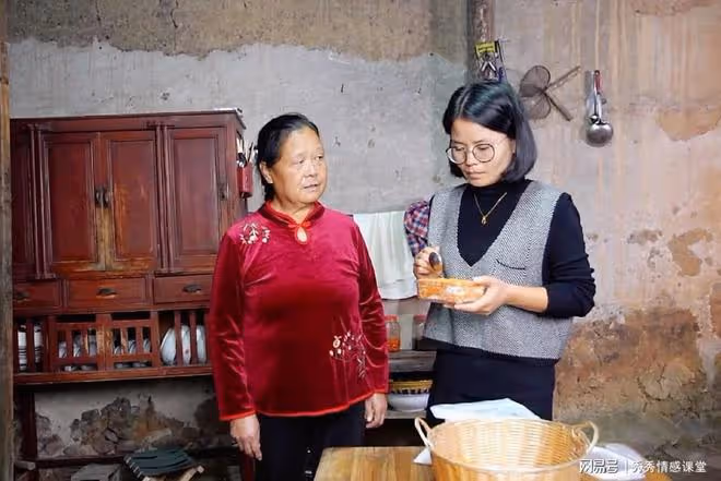 故事：「都是跟你學的」婆婆埋怨不孝順，婆奶奶冷笑：你也有今天