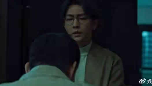 這部電影更像預言，炎亞綸本色出演渣男，兩次被暴揍比現實解恨