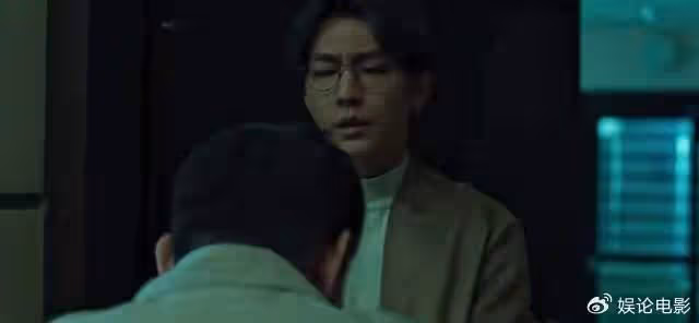 這部電影更像預言,炎亞綸本色出演渣男,兩次被暴揍比現實解恨
