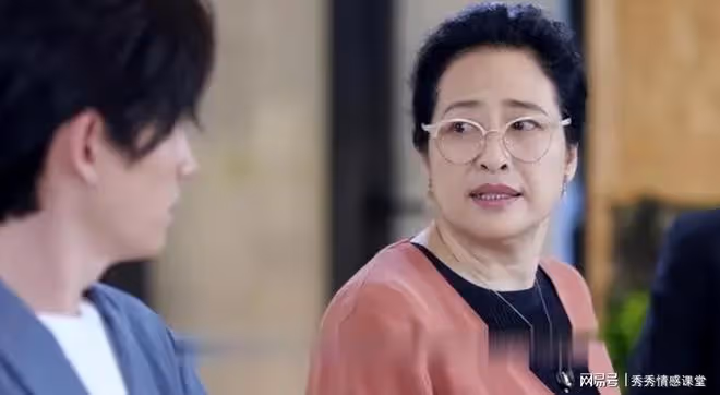 故事:「你再哄哄女婿,讓他把房多給你弟住兩年」女兒:已經離了
