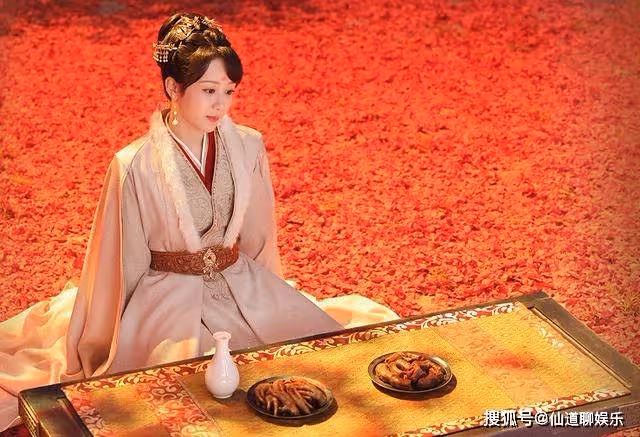 《長相思》小夭的醫術從何而來?並非無師自通,而是跟赤宸有關
