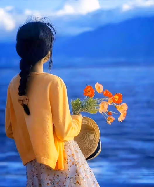 驚艷50+「優雅媽媽」：「頭髮不燙，裙子不長」，贏得體面和尊重