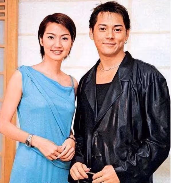 洪欣張丹峰風波後罕見同框,珍惜婚姻,帶8歲女兒遊玩破傳聞