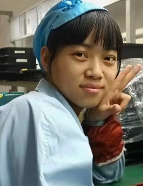 2021年,湖北女子癱瘓後被丈夫拋棄,閨蜜把她介紹給了親生兒子