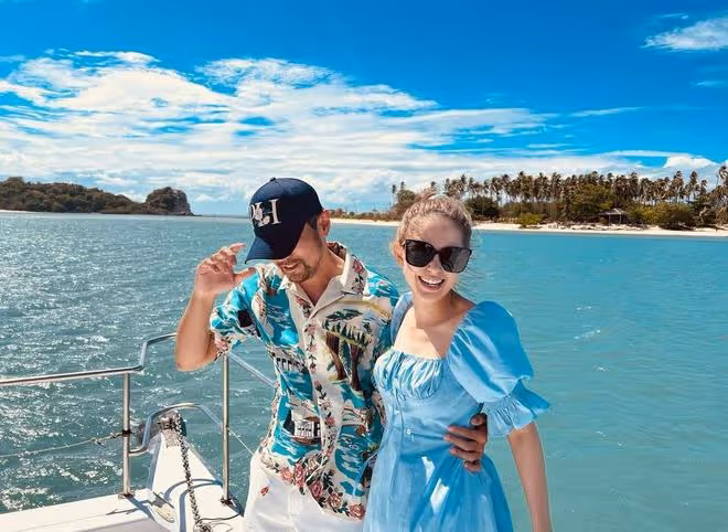 周杰倫喊昆凌三寶媽引婚變猜測,再曬父子同框自稱三寶爸又惹爭議