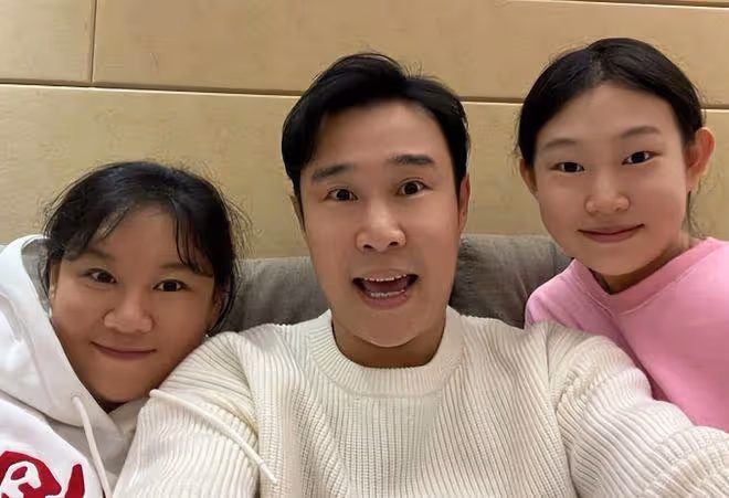 小瀋陽父女現身演唱會，17歲沈佳潤近照驚艷，高級臉長相似花木蘭