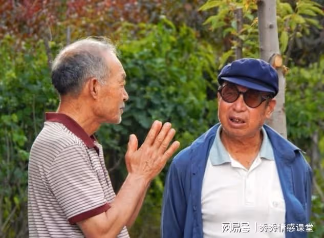 養兒防老失敗後,我找到了新的方式:請保姆比找老伴划算多了