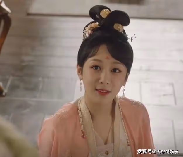 《長相思》相柳死前逼小夭放血,卻是為了救回塗山璟,二人決裂