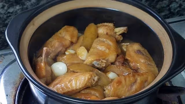 雞翅香噴噴的做法,簡單做法3分鐘學會,又香又好吃,我家經常做