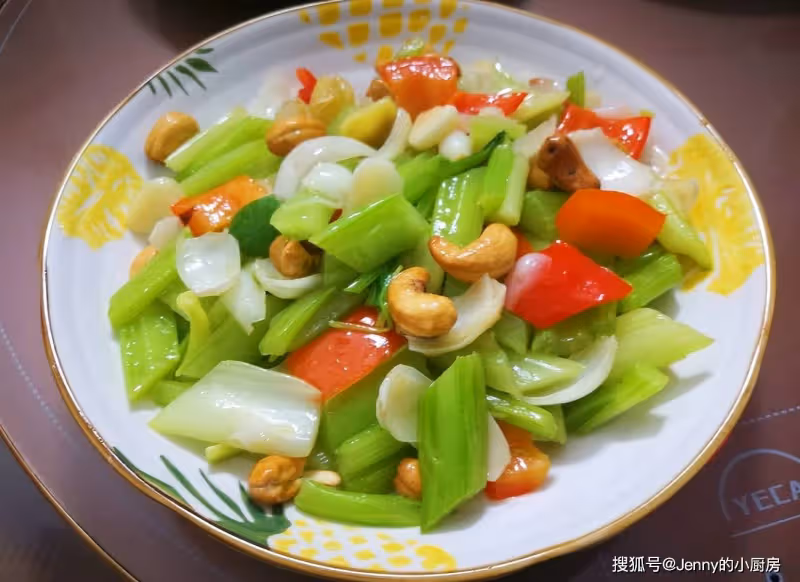 「秋後食五寶，不受秋燥苦」，入秋了，這5菜要常吃，潤燥養肺