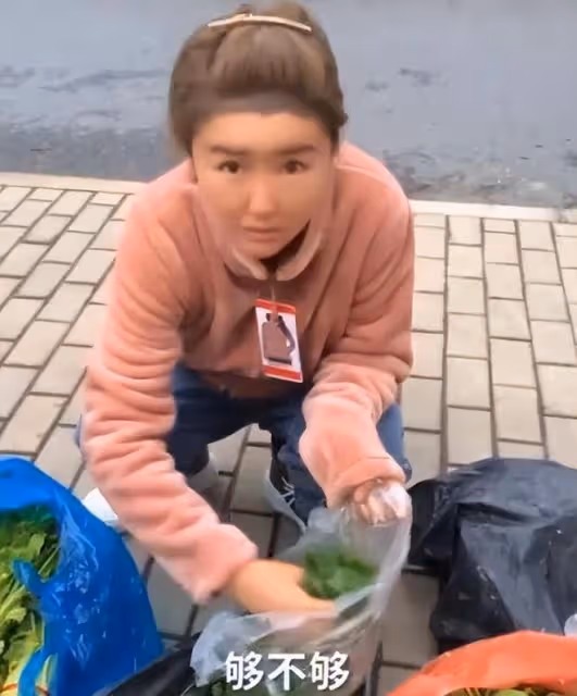 趙本山8位徒弟現狀:有人街頭賣菜,有人盆滿缽滿,差距太大