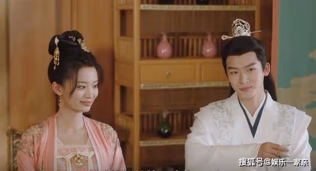 《長相思》防風邶才是全劇最可怕的人,瑲玹登基稱帝就是他的手筆
