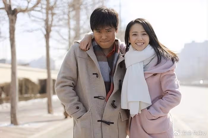 陳思誠現身佟麗婭新片首映,喊前妻「丫丫」贊其漂亮有演,自稱看哭了