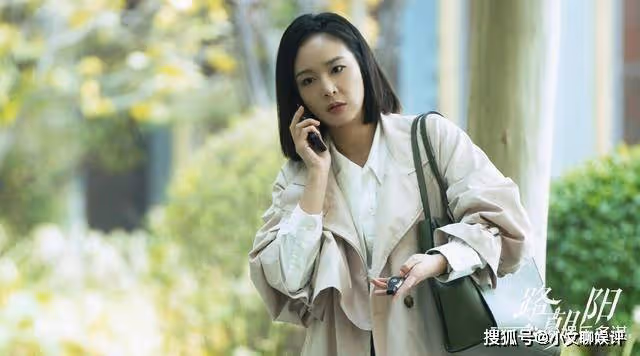 《一路朝陽》高葉手撕小三這幕,連看30遍不過癮,李蘭迪直呼佩服