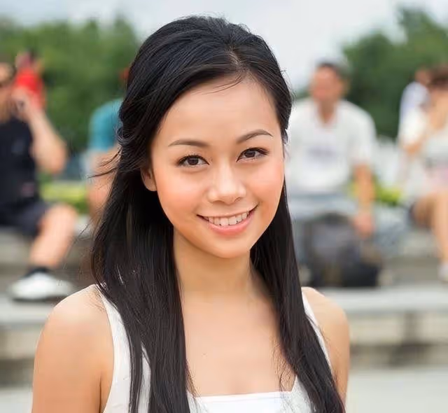 TVB前知名女星突然結婚,被曝未婚先孕,不介意對方離過婚