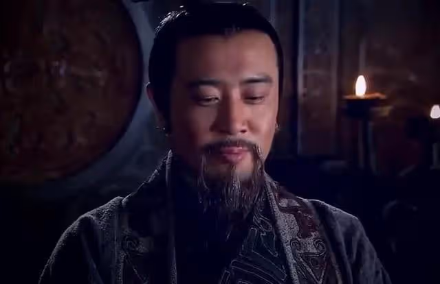 於和偉：吃大姐母乳長大，五姐供他讀大學.成名後給姐姐們買房