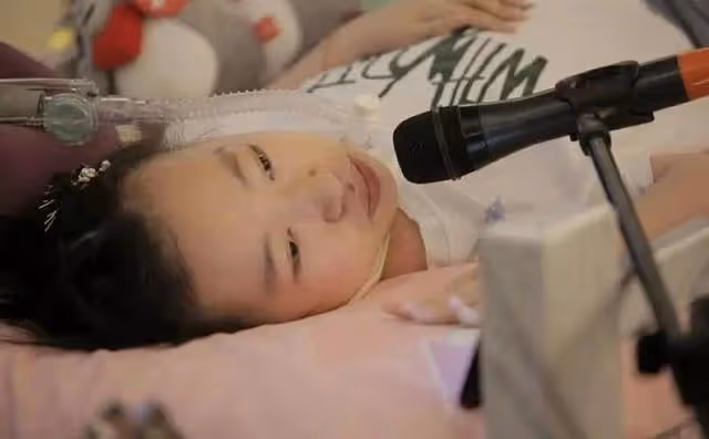 姐弟相繼患「漸凍症」：13歲女兒寫遺書，父親想自殺，後來怎樣