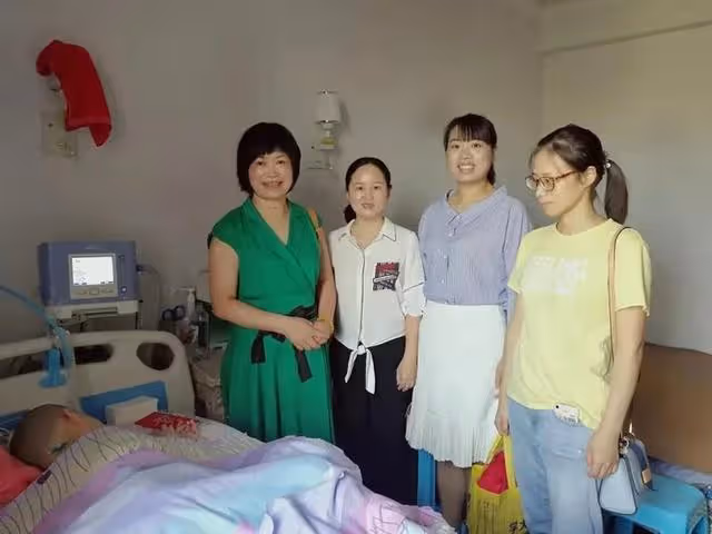 姐弟相繼患「漸凍症」：13歲女兒寫遺書，父親想自殺，後來怎樣