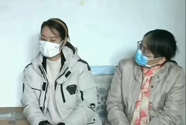 回顧:26歲兒子天天打遊戲,母親怪他不務正業,兒子:我沒有啃老