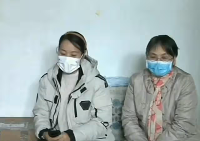 回顧:26歲兒子天天打遊戲,母親怪他不務正業,兒子:我沒有啃老
