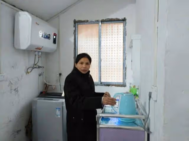 回顧人大學霸伍繼紅:失業,結了兩次婚,生了6個娃,淪為低保戶