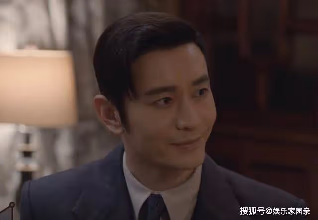 《潛行者》趙權章叛變,方嘉樹行動失敗被捕,蘇雅露獻身擋槍死亡