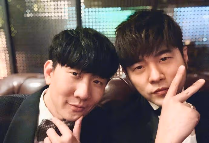 林俊傑曬40歲慶生照:感謝朋友們的一路陪伴