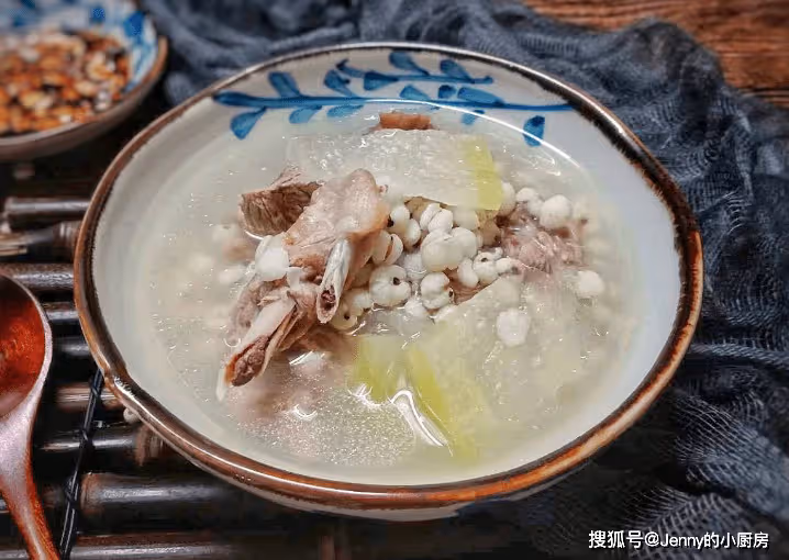 「入秋排毒,一年不堵」,立秋後,建議多吃這5種菜,舒服過秋天
