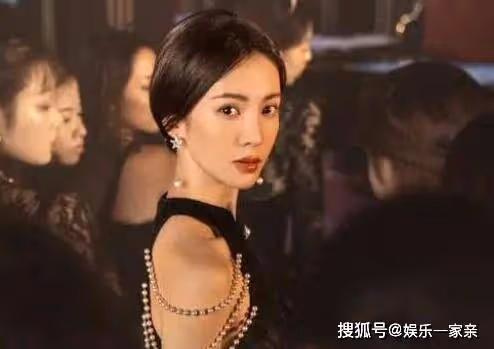 《孤注一擲》的阿才為什麼放走安娜?阿才是臥底嗎?影片結局那個男的是誰?