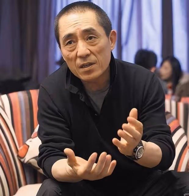 張藝謀問刀郎:今年有沒有收到春晚邀約?刀郎七字回復顯情商